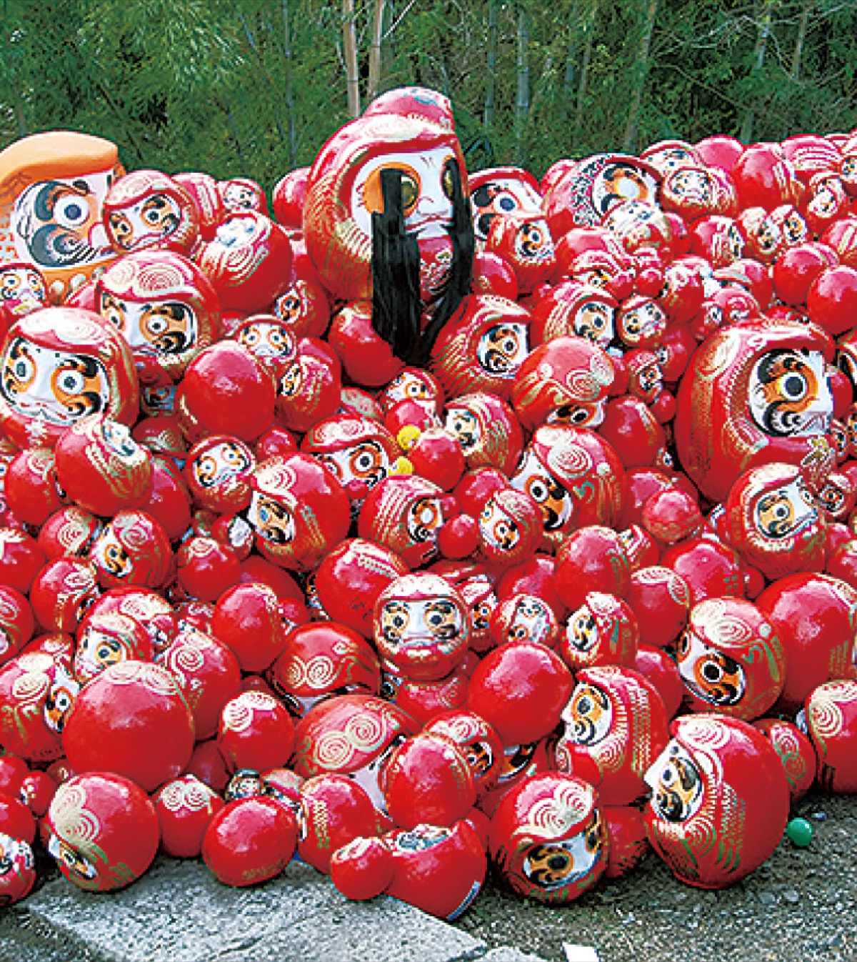 麻生不動院ダルマ市(区提供)