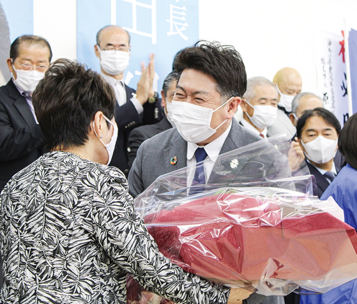 福田氏、46万票超で３選