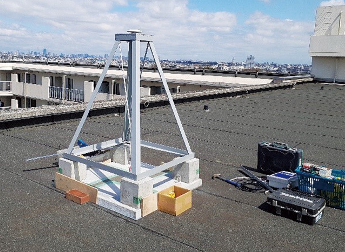 崩落危機、衛星で監視