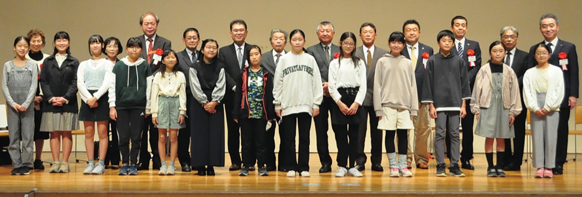 税の絵はがき 応募１千超