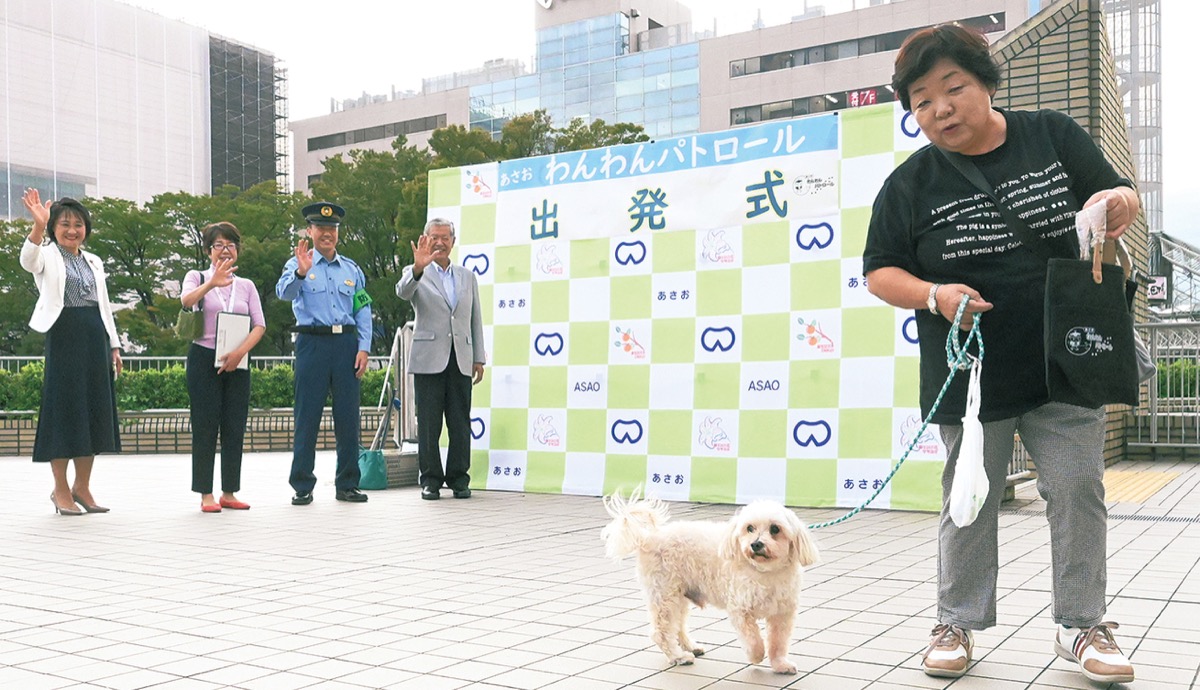 散歩時に声がけ、見守りを