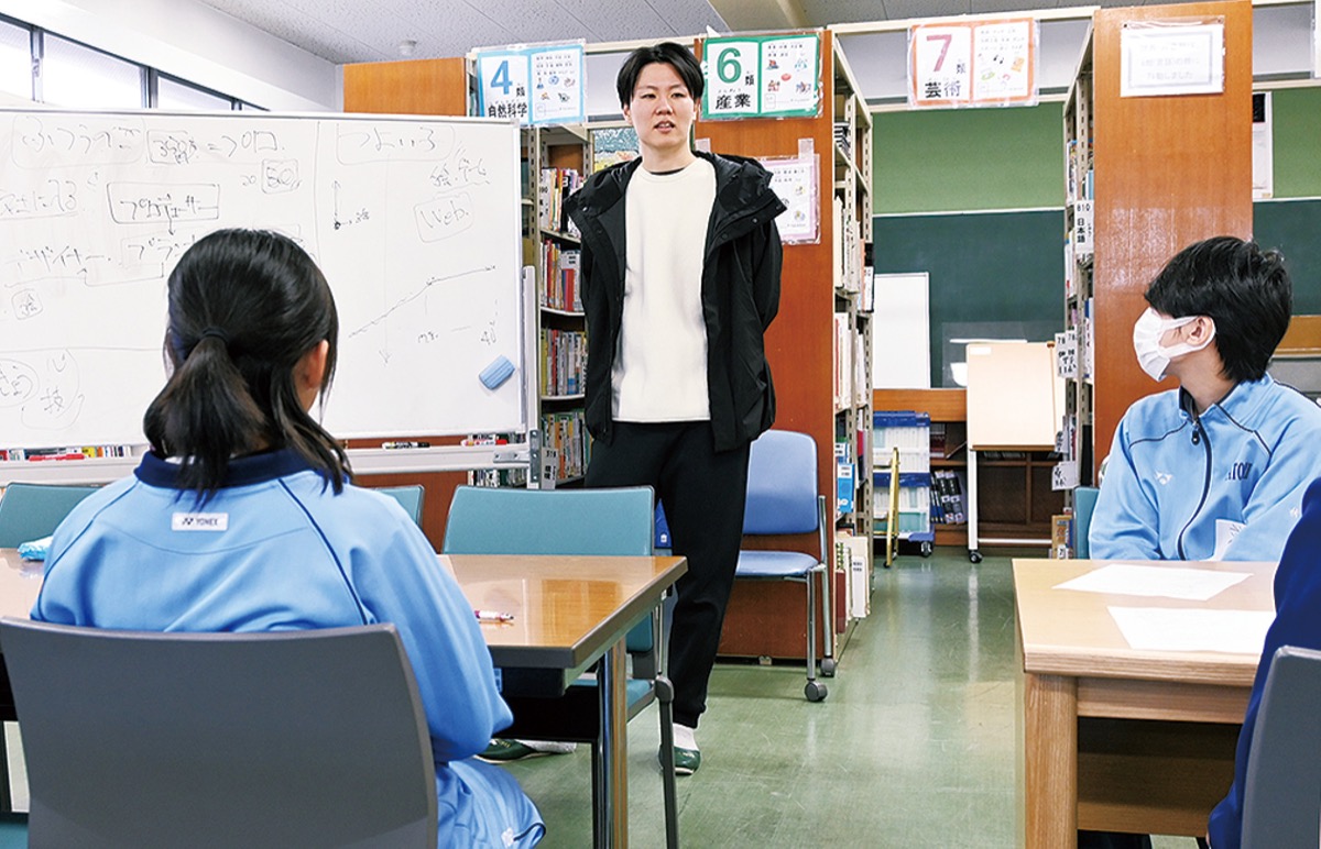 キャリア教育で仕事紹介