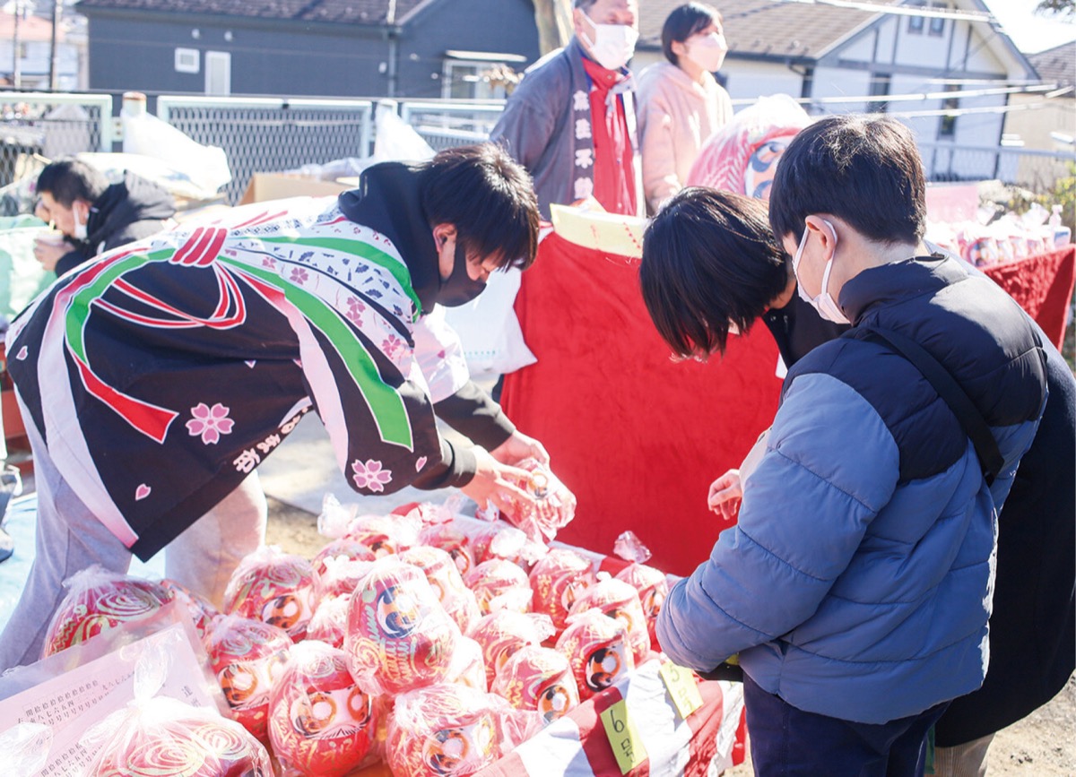 関東納めの｢だるま市｣