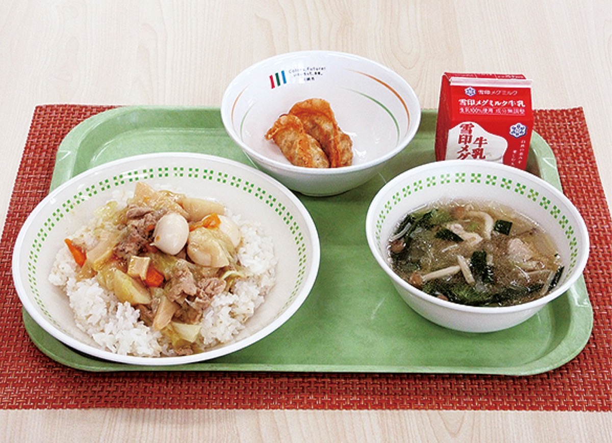 学校給食にホタテ