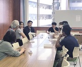 キャリアで先輩後輩対話