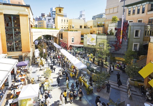 多くの人が訪れた昨年のミモザフェスタ