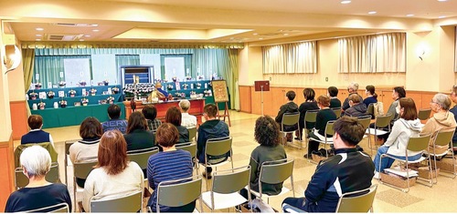 多くのペット愛好家が参列　＝昨年