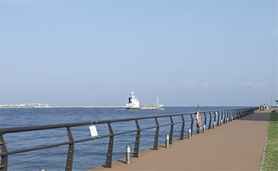 「東扇島東公園」