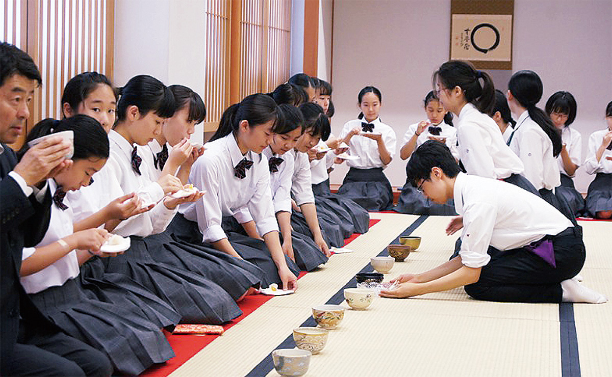 けっこうなお点前で 川崎大師で学生茶会 川崎区 幸区 タウンニュース