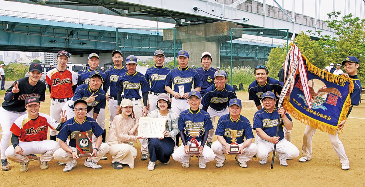 古市場２丁目町内会のメンバーら