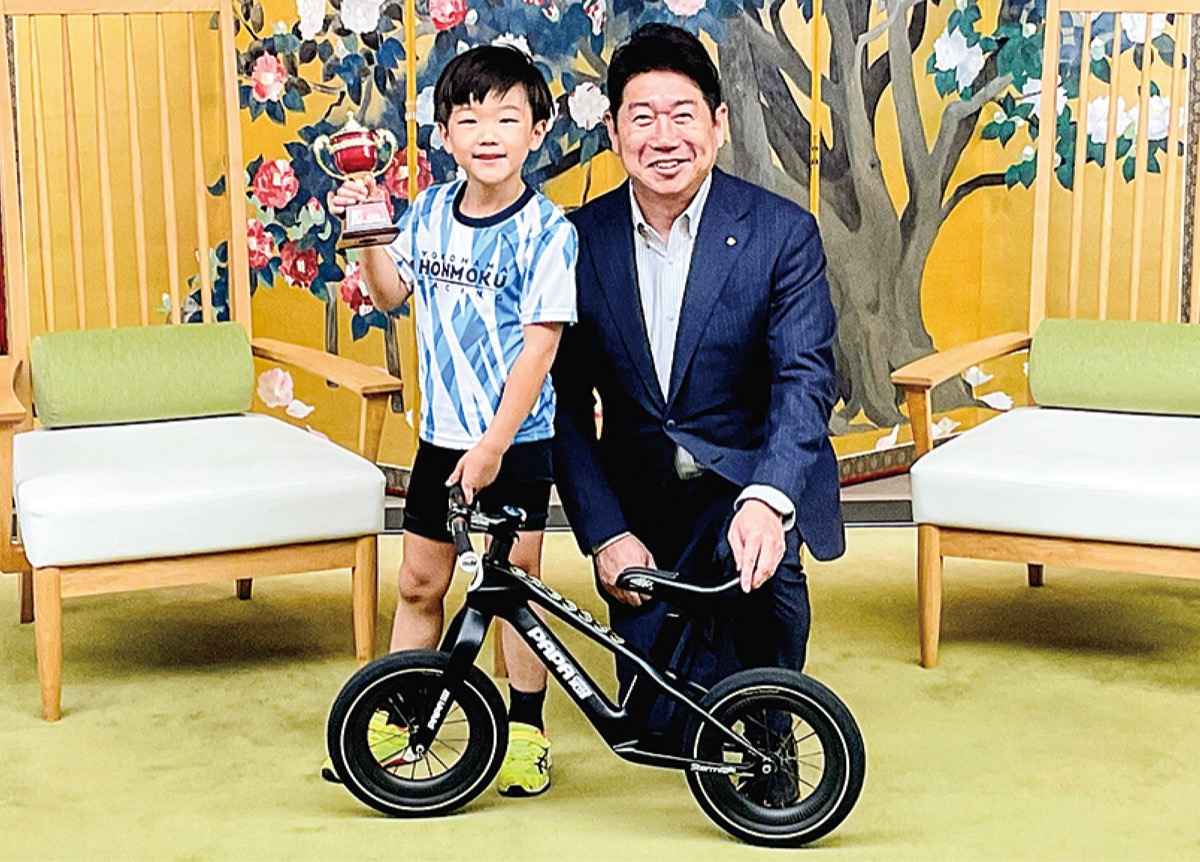 ランバイク準Ｖで市長表敬