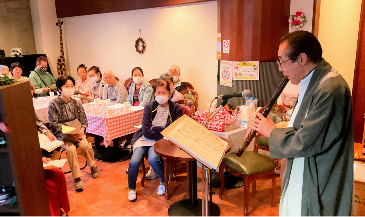 伝統の音色に酔いしれる