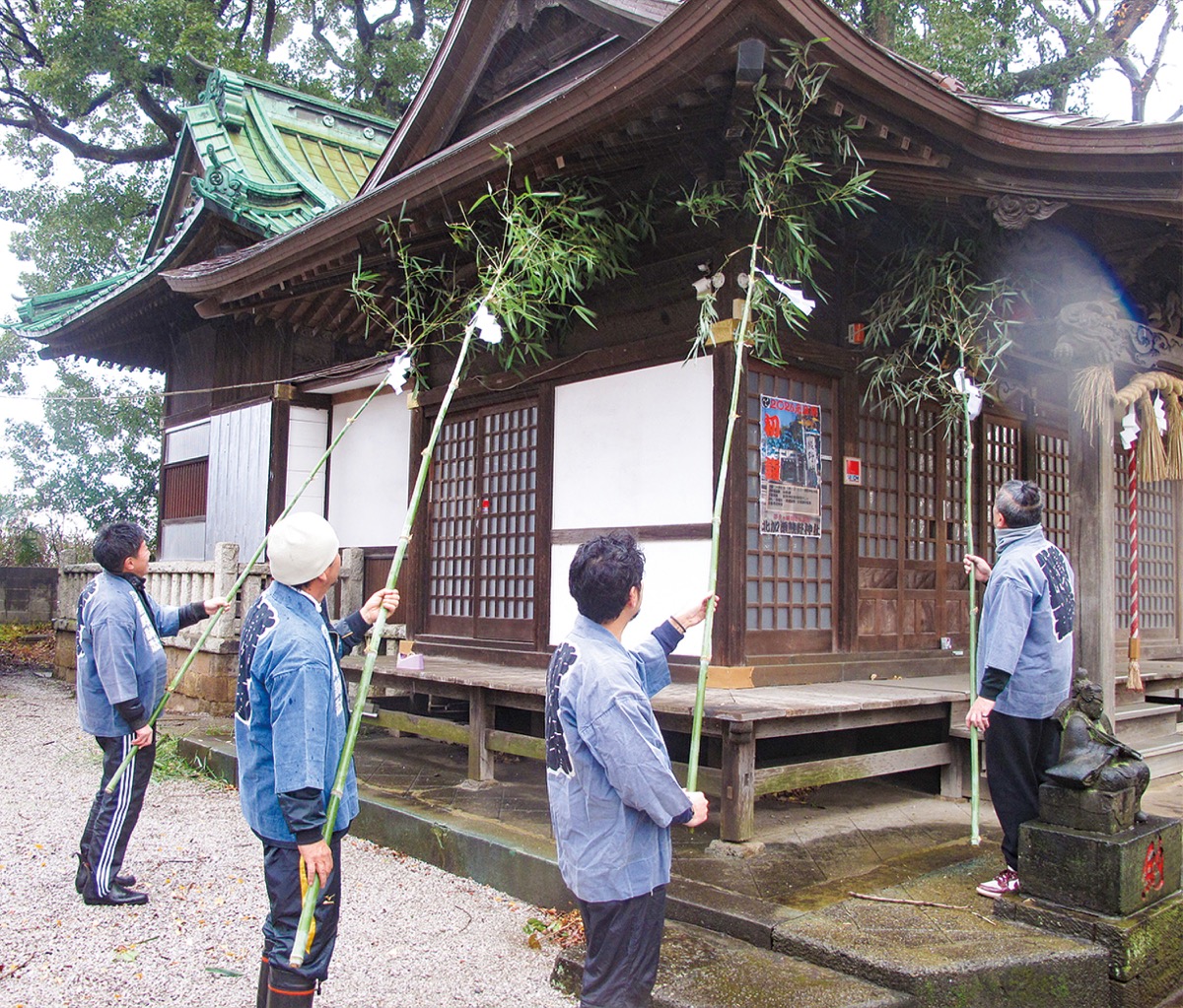 熊野神社ですす払い