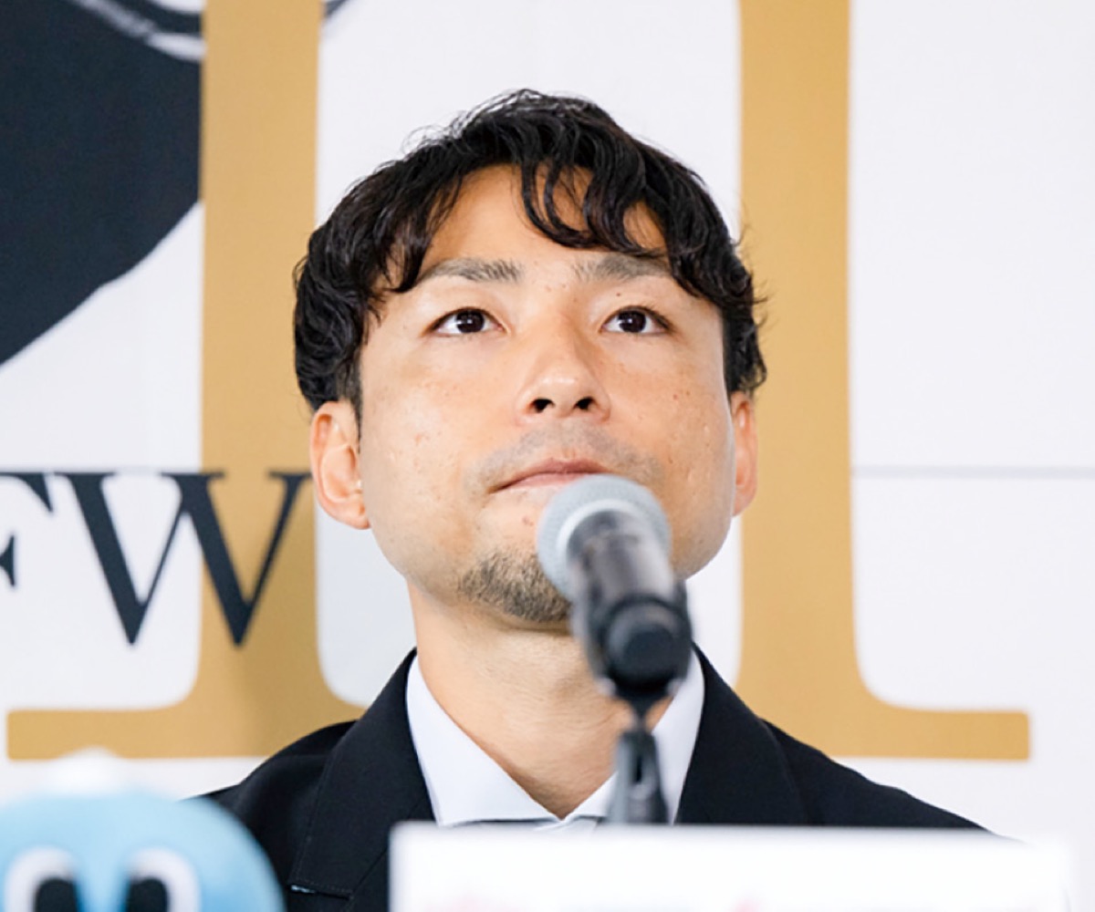 会見する小林選手 ©川崎フロンターレ