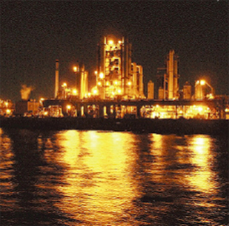 千葉にあるＪＦＥスチール東日本製鉄所の工場夜景