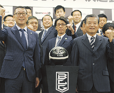 プロ球団「川崎」で始動