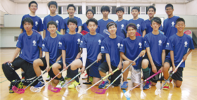 世界めざし 予選突破へ