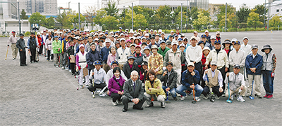 グラウンドゴルフに汗