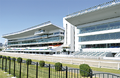 「地域に愛される競馬場に」