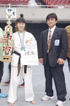 準優勝を遂げた須藤さん（左）と所属道場の鈴木師範
