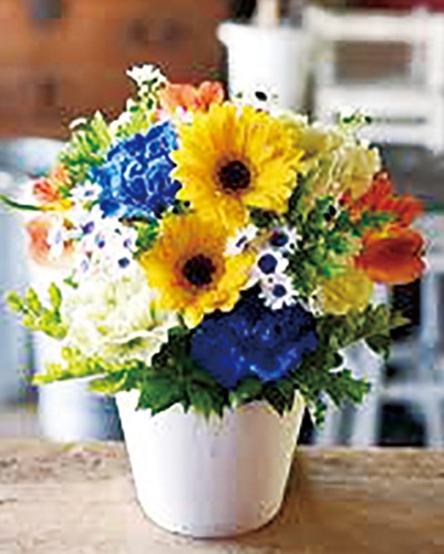 中川さんによるアレンジメント＝同店インスタグラムより