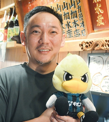 相模原駅近くの海鮮居酒屋「築地 山加」店主の山口さん