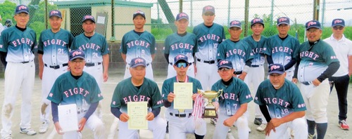 県大会を制した相模ファイトのメンバー