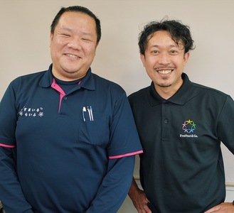 中心メンバーの松崎さん（左）と安西さん