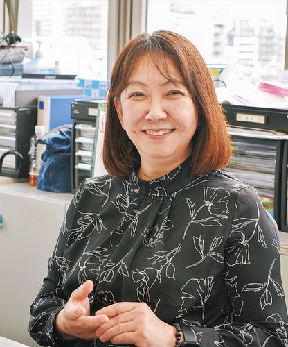 平岩代表取締役