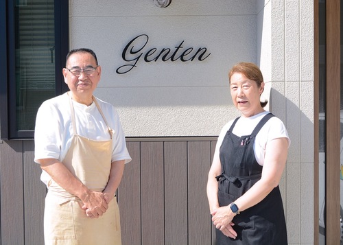 来店を呼び掛ける井上さん夫妻