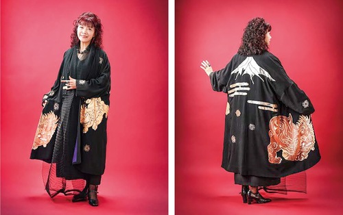 いのうえさんの作品「コート・ドレス『守神』」