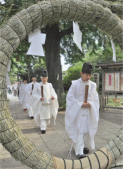 茅の輪くぐり大祓 6月28日(土)亀ヶ池八幡宮 | さがみはら中央区 | タウンニュース