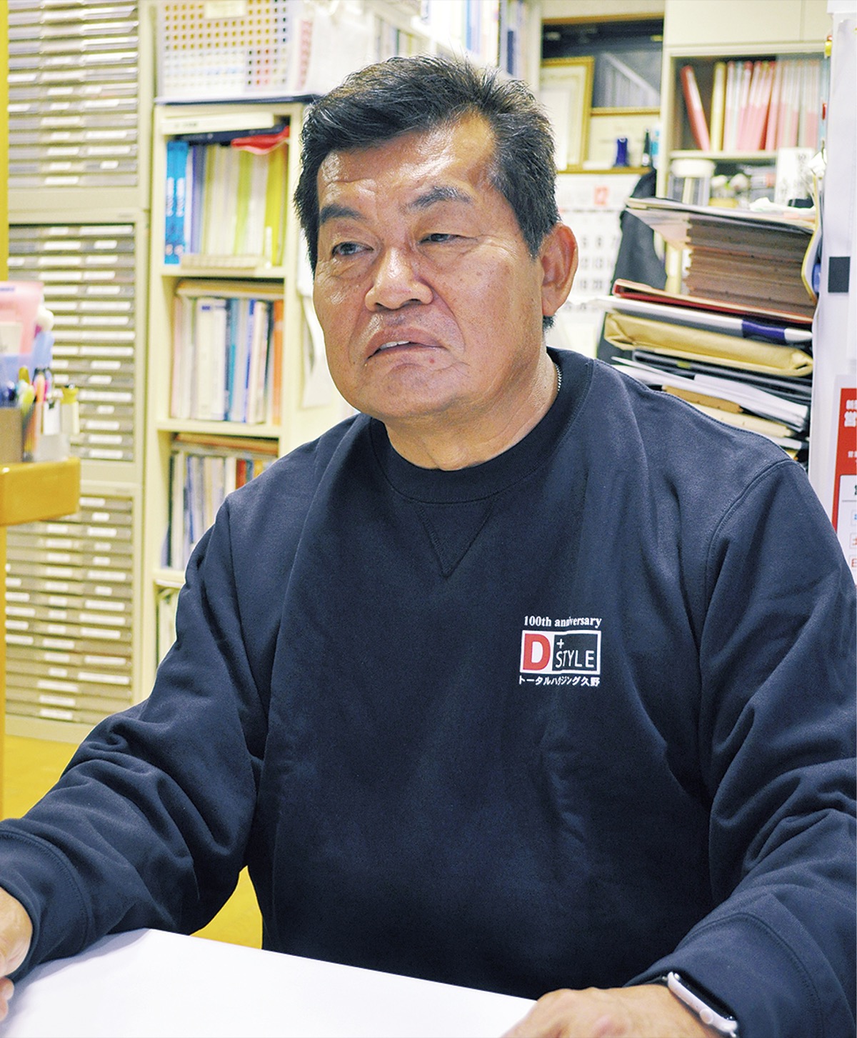 有限会社トータルハウジング久野代表取締役・久野新一さん／1963年7月15日生まれ／田名小学校、田名中学校、上溝南高校卒業／祖父から続く工務店を継ぐ／工事力を競う全国コンテストで例年上位の成績を収めている