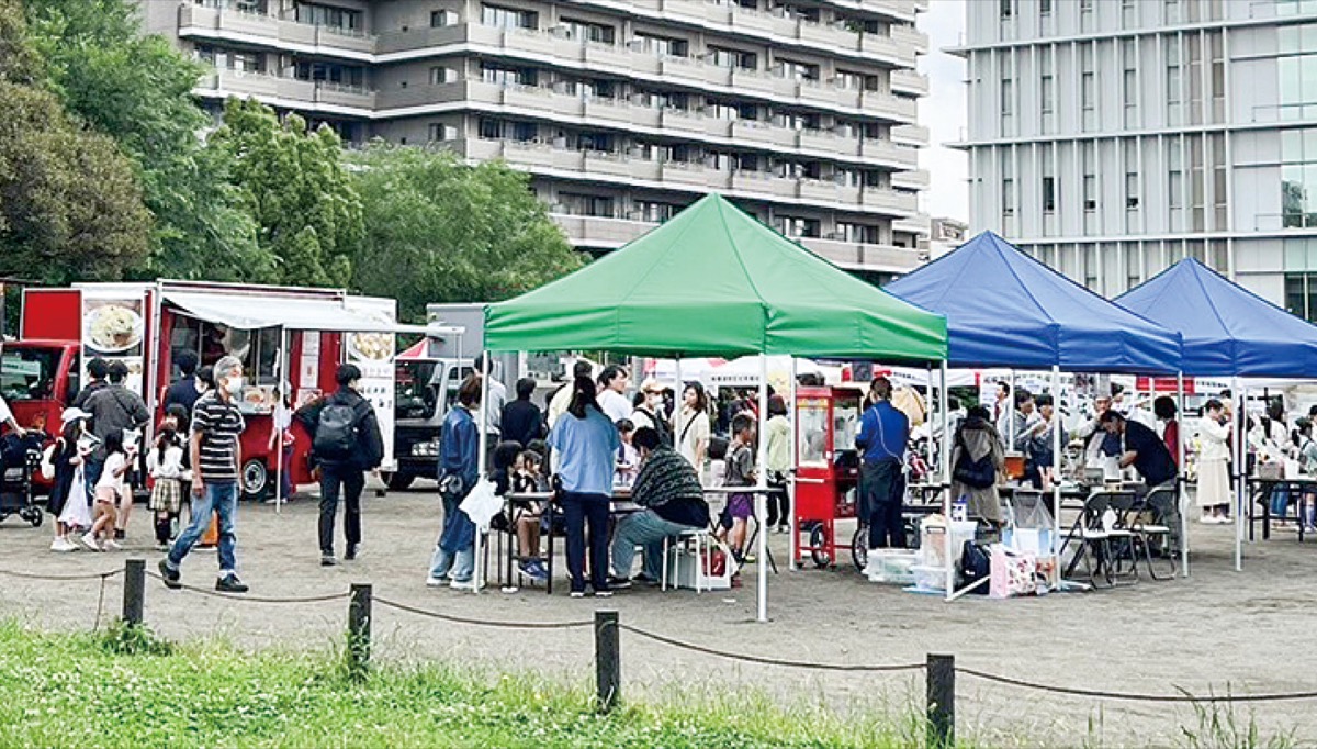 行列ができたブースも（実行委員会提供）