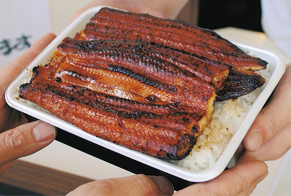 敬老の日に鰻（うなぎ）を