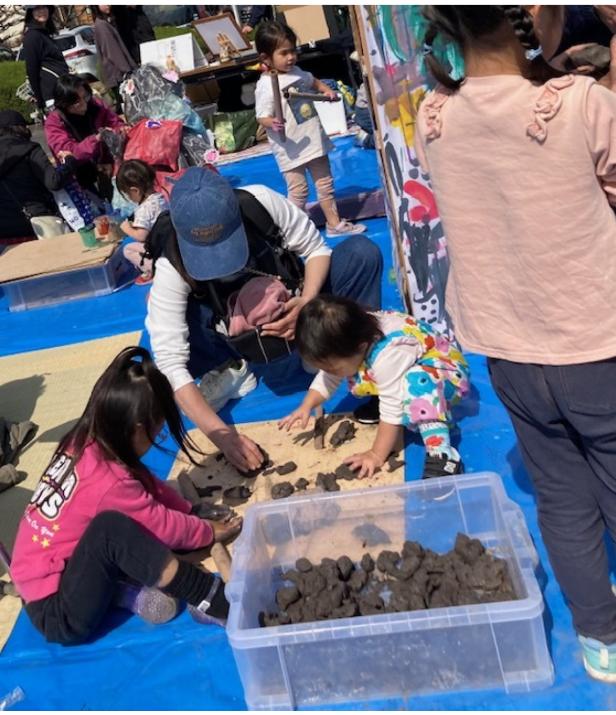 過去記載時の様子／実行委員会提供