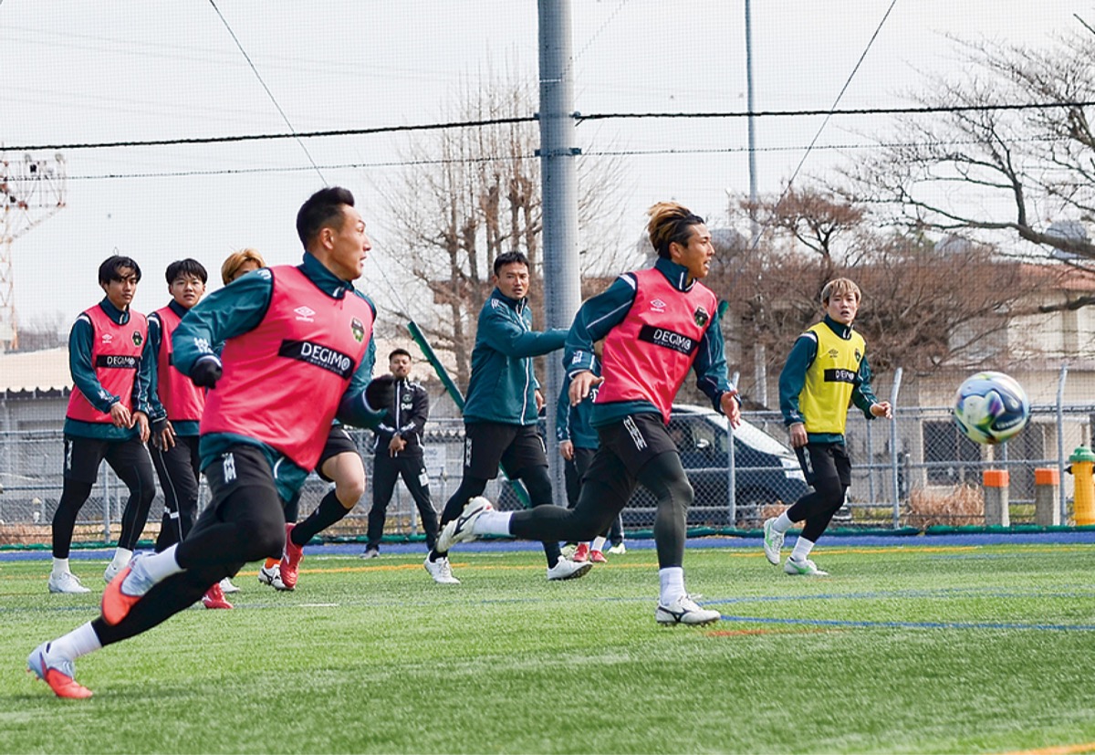 現在使用している相模原スポーツ・レクリエーションパーク（相模原市中央区小山）で練習を行う選手たち