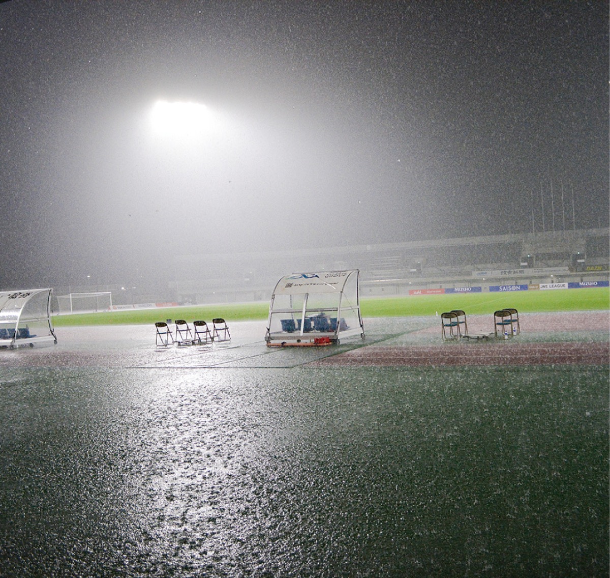 雷雨で中断時の様子