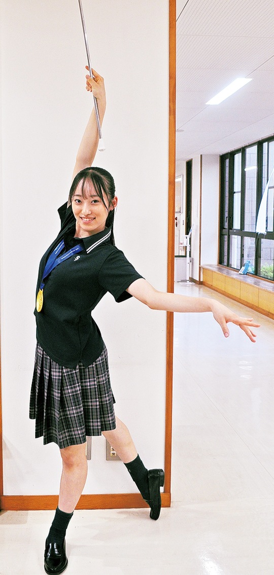 ポーズを決める中村さん