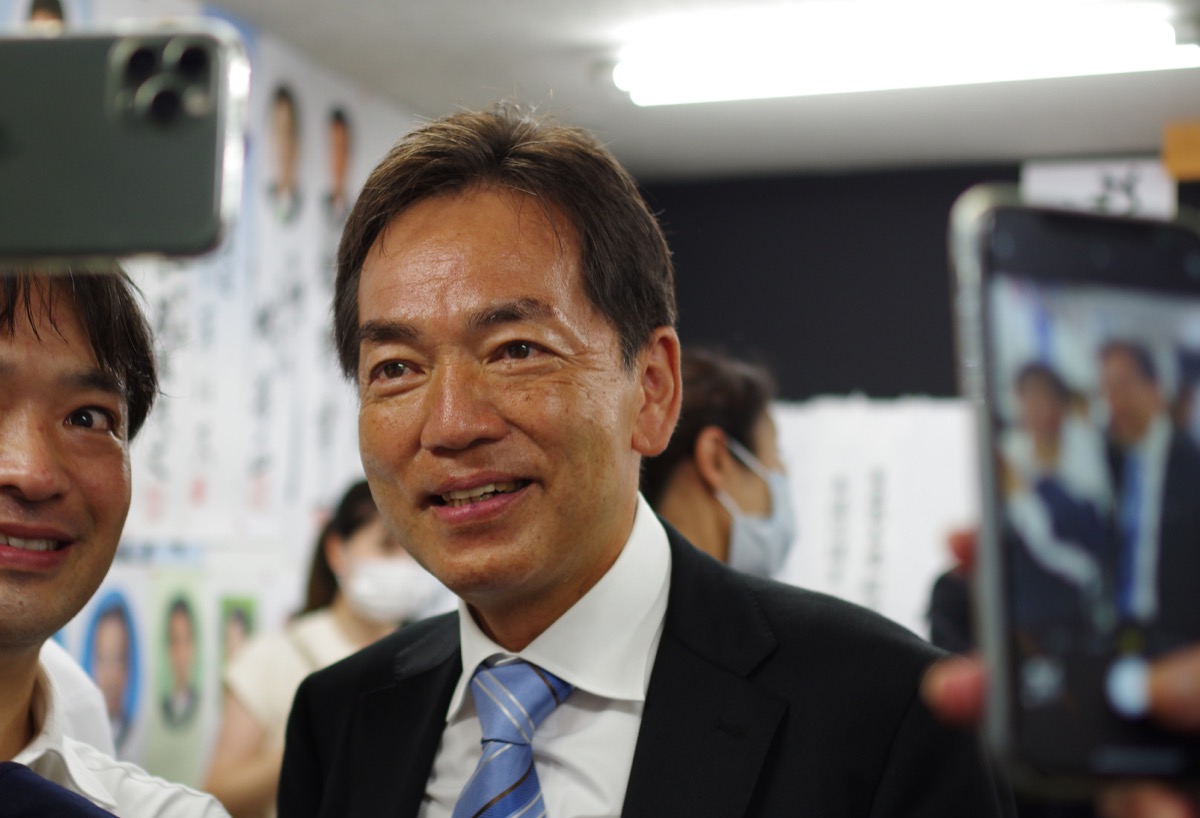 自民・浅尾慶一郎氏「何度でもチャンスのある社会を」