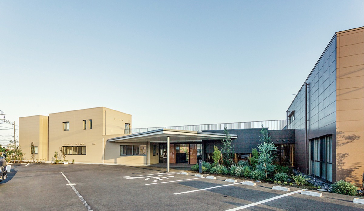 縁ＪＯＹとともに神奈川建築コンクールで入賞した児童発達支援センター「青い鳥」（２０１６年）