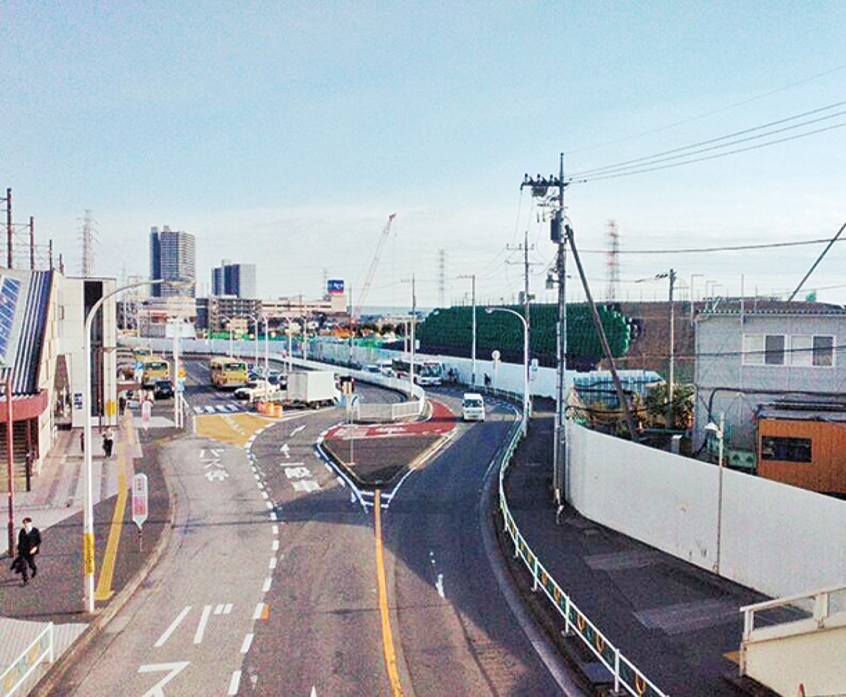 神奈川県駅(仮称)の工事が進む橋本駅南口