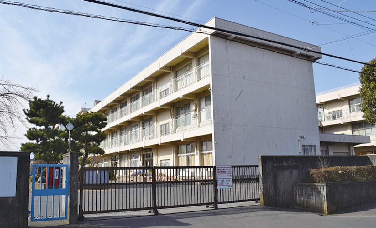 不登校増に応じ新設校