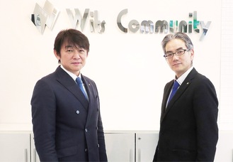 ホールディングスの社長となった柴田氏（左）と新社長の村松氏