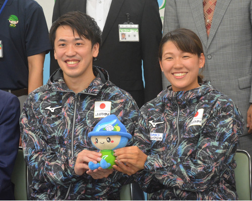 坂井選手（左）と小堀選手（右）