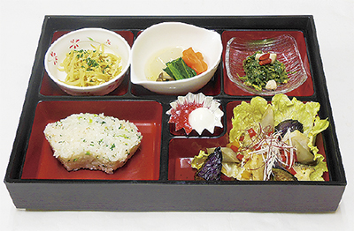 地元食材を使用した薬膳ランチ