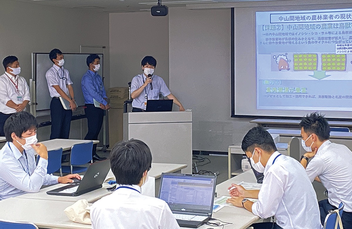 活発な意見が出された3回目の森ワーク