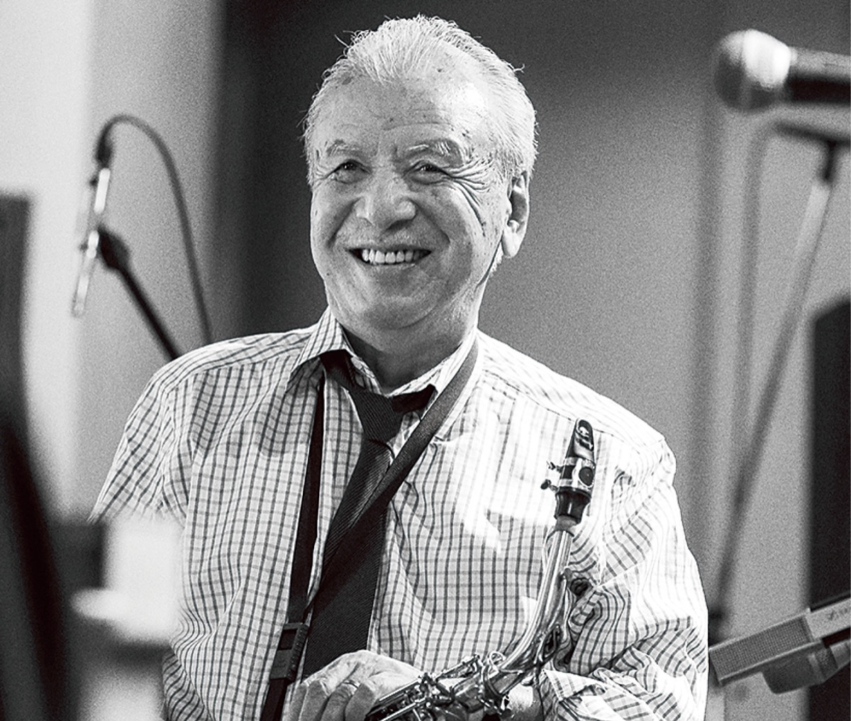 世界のナベサダの生音楽が聴ける