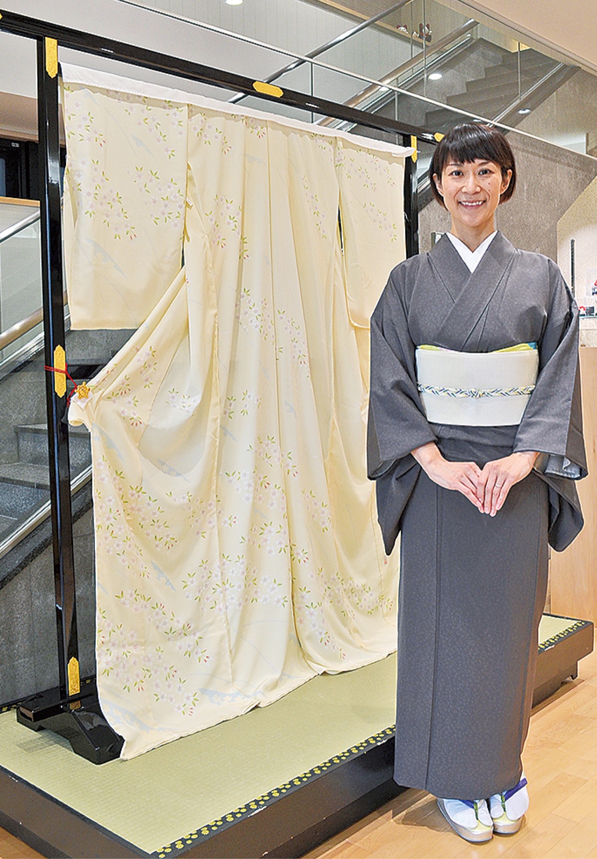 「気軽に足をお運びください」と荒井社長