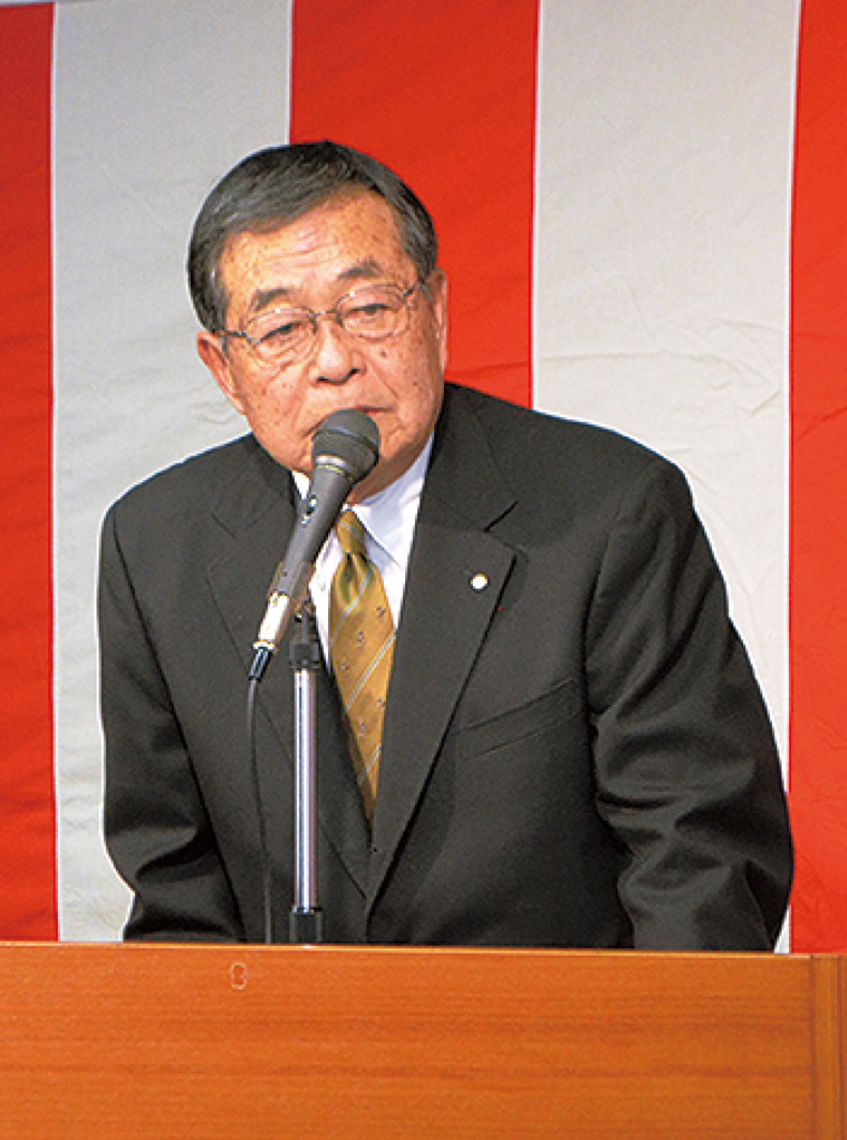 ｢元気な経済活動を｣